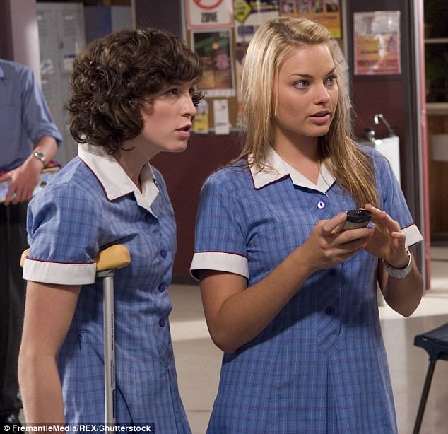 0578-5313833-_I_totally_would_Margot_Robbie_says_she_would_be_up_for_making_a-a-48_1516919074008.jpg