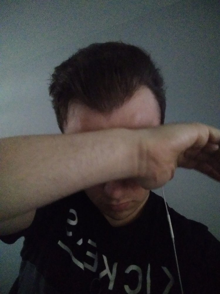 1528044117326498856525.jpg