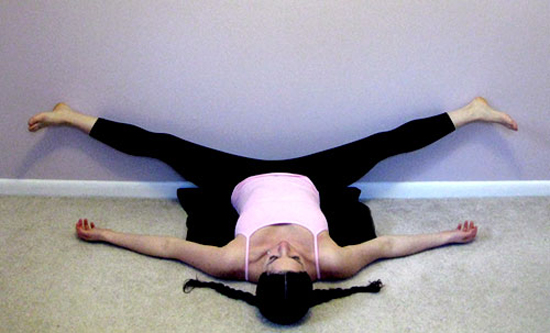 3c186ab8ba2a2046_cdaf54d1ccedcae7_wall-straddle.jpg