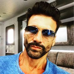 415472ba1c42d9d74863f75450afa6d1--tv-actors-man-crush.jpg