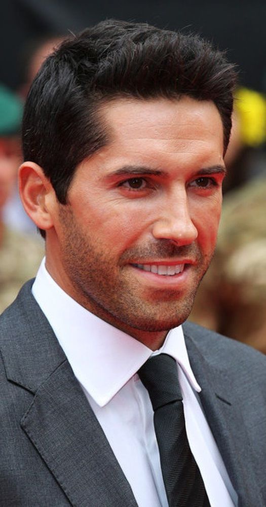5c467c27a459294bbf2f3f44fdbfaa42--the-expendables-iconic-photos.jpg