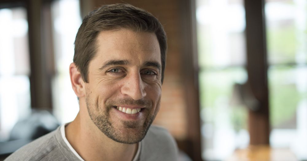 635798349805762111-Aaron-Rodgers-Prevea-2015.jpg