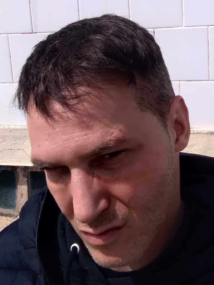 8zVRyUv.jpg