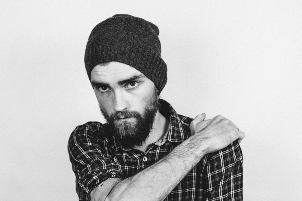bearded-man-in-beanie-cap-.jpg