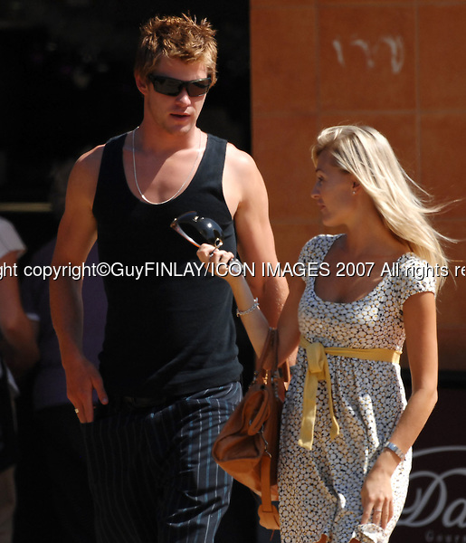 ChrisHemsworthGFY093.jpg
