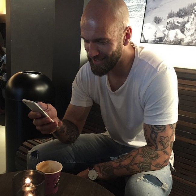 d2ae017fa106faaaba5ef6f73fe13ec8--bald-beard-style-beard-bald.jpg