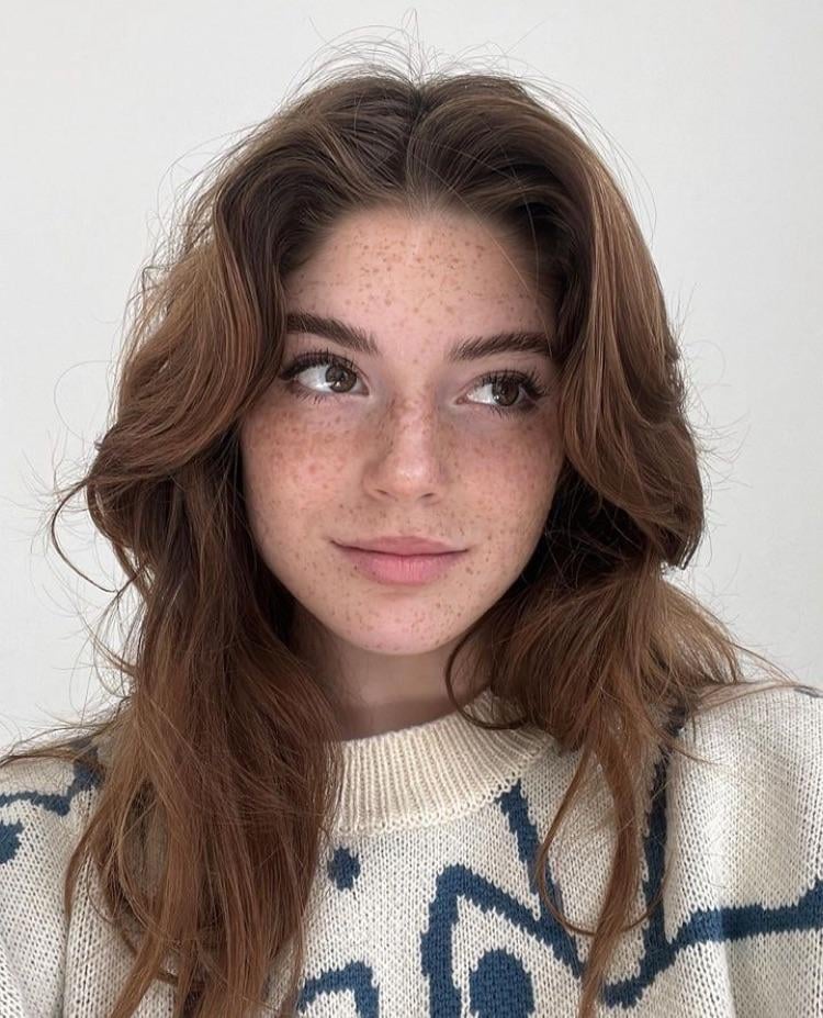 hannah-stein-v0-om0gay8kp5rc1.jpg
