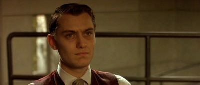 Jude-Law-in-Gattaca-jude-law-5358879-400-170.jpg