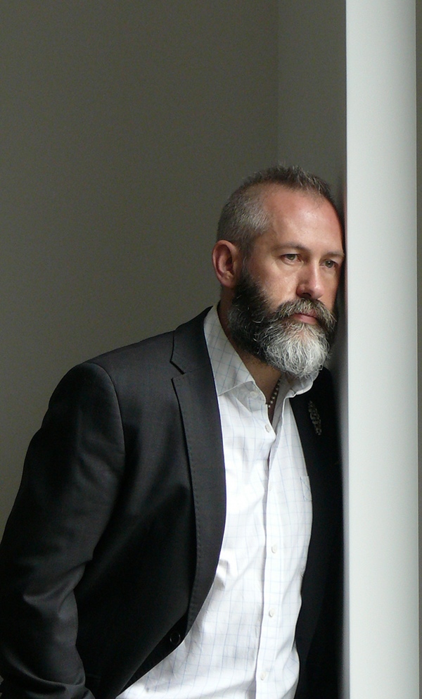 Shaved-Head-with-Beard-40-Beard-Styles-for-Bald-Men-2.jpg
