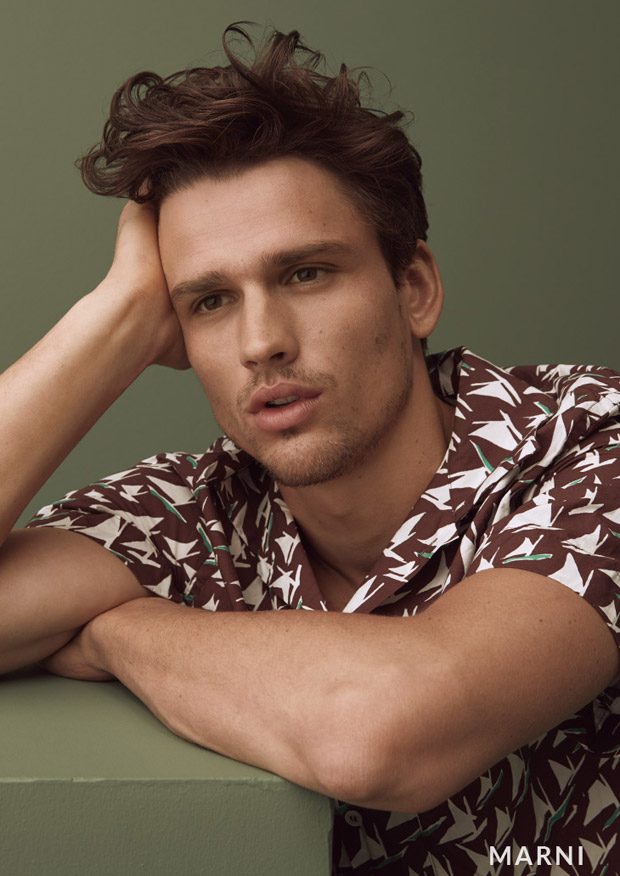 Simon-Nessman-Simons-SS18-01-620x876.jpg