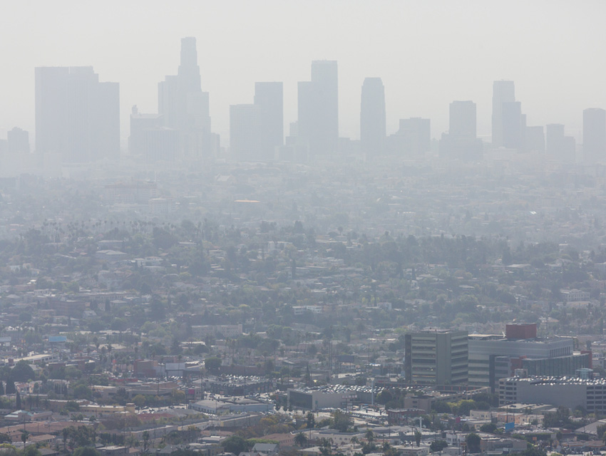 trucksmog.jpg