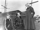 Thomas-Handley-Marlon-Brando-Eva-Marie-Saint.jpg