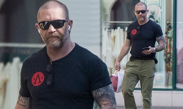 www.dailymail.co.uk