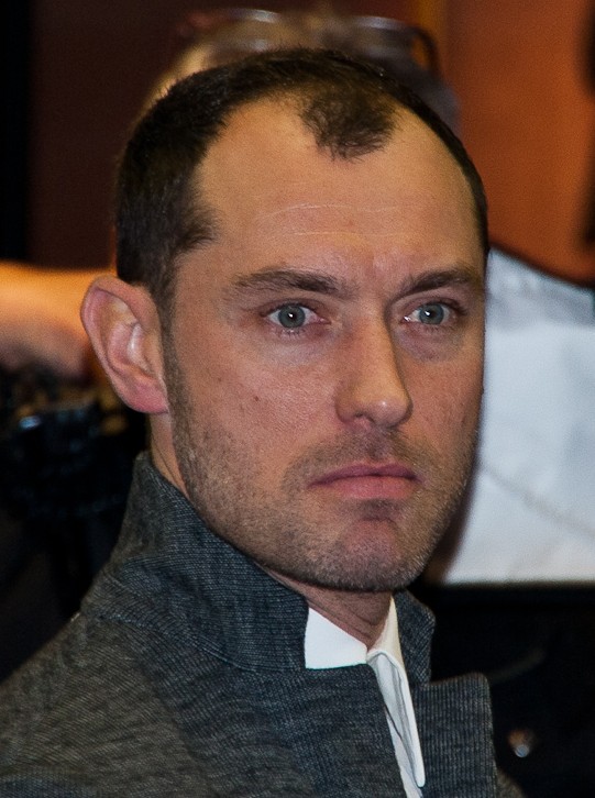 Jude_Law_2013_%28cropped%29.jpg