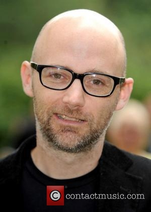 moby_2461172.jpg